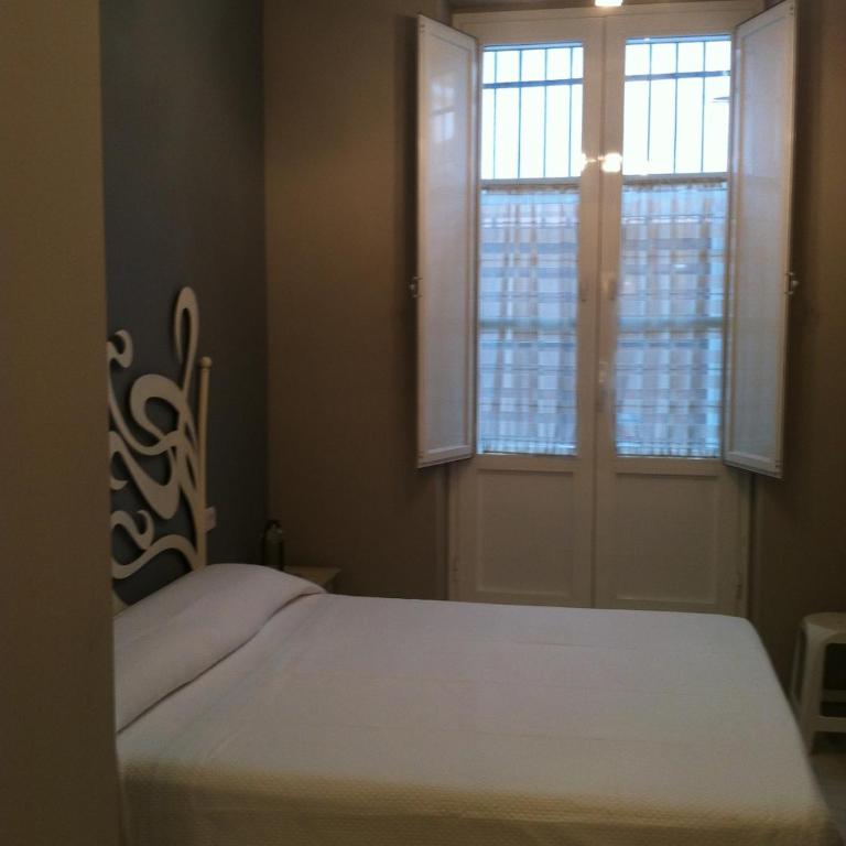Casa Palacio en Casco Antiguo SE PIDE FIANZA - Apartamento de 2 dormitorios - 5