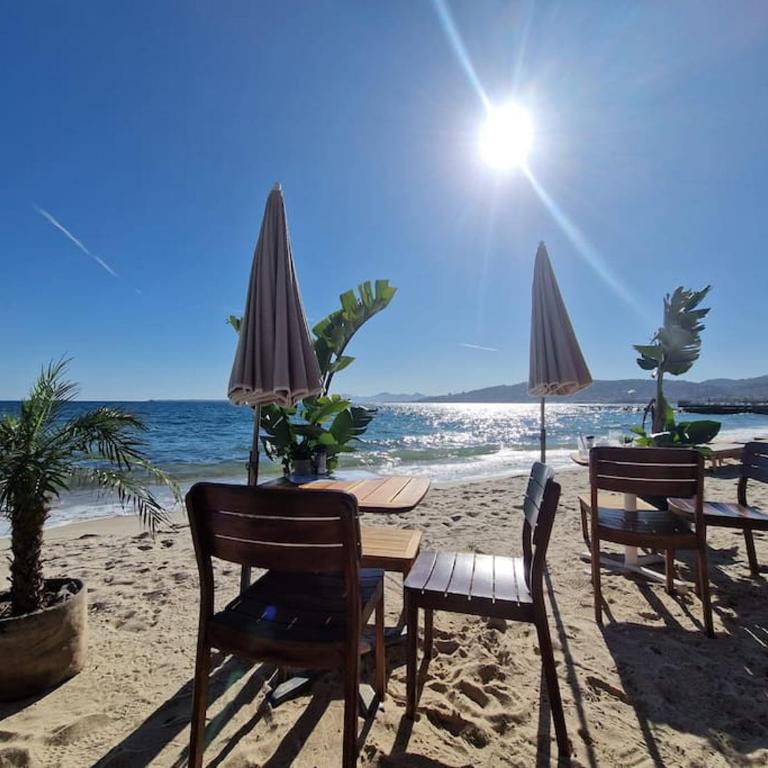 Cozy 1 Br with a seaview, AC, Pool and Parking - Apartment mit 1 Schlafzimmer - 19