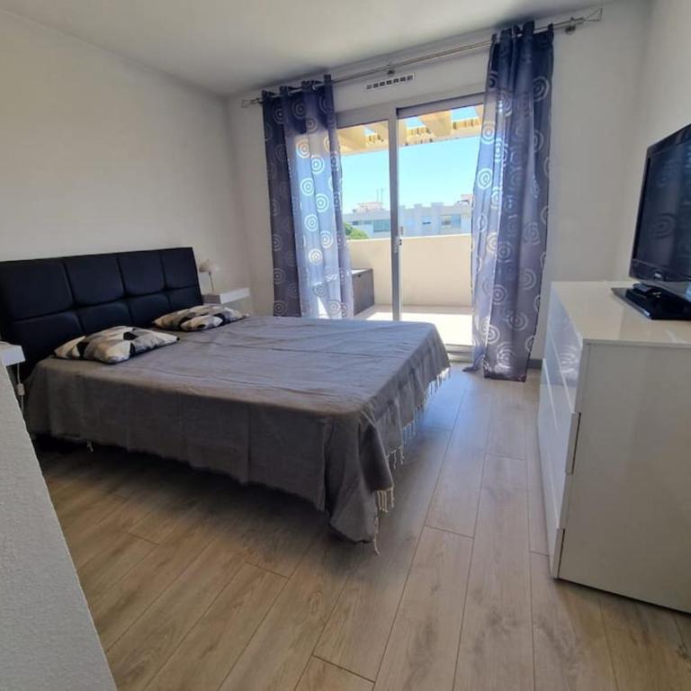 Cozy 1 Br with a seaview, AC, Pool and Parking - Apartment mit 1 Schlafzimmer - 6