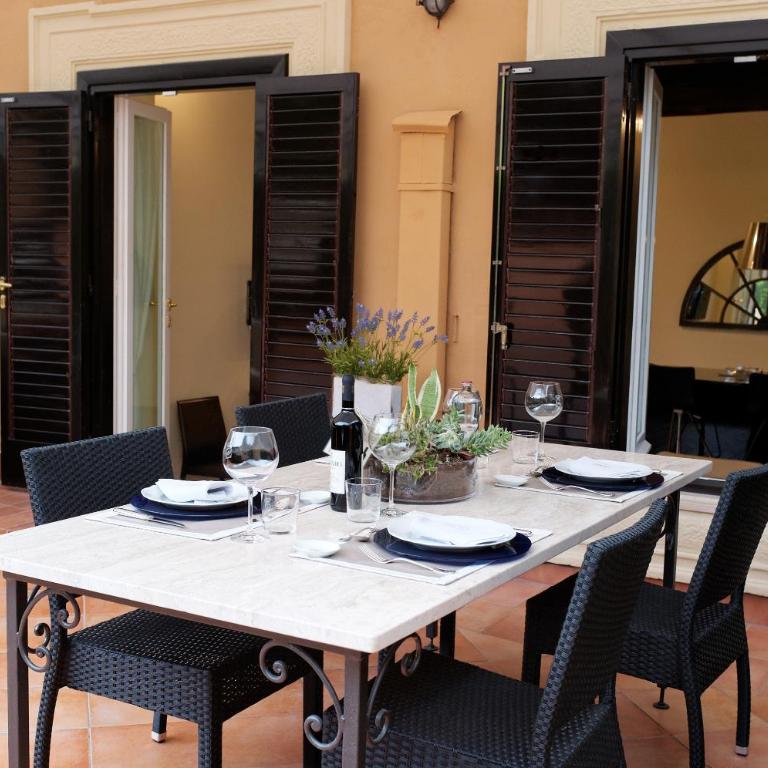 Villa Spalletti Trivelli - Small Luxury Hotels of the World - Suite con Patio - Dependance - 4