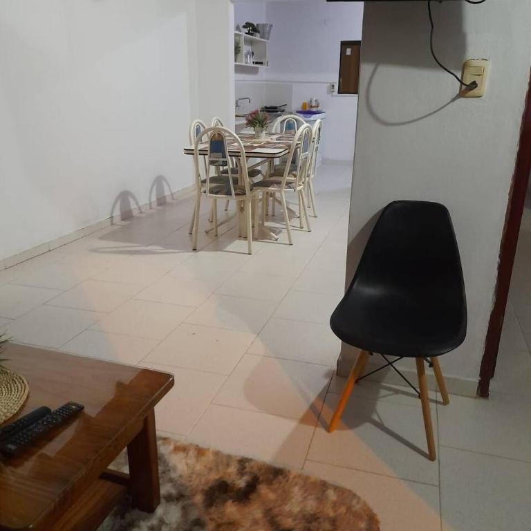 Casa en el centro de Pilar, Ñeembucú - Casa de 2 dormitorios - 10