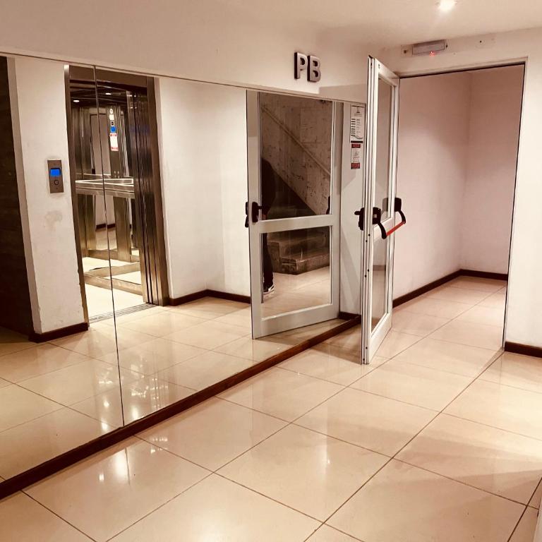 Departamento Temporal Zona Guemes Shopping Aldrey - Apartamento de 1 dormitorio - 17