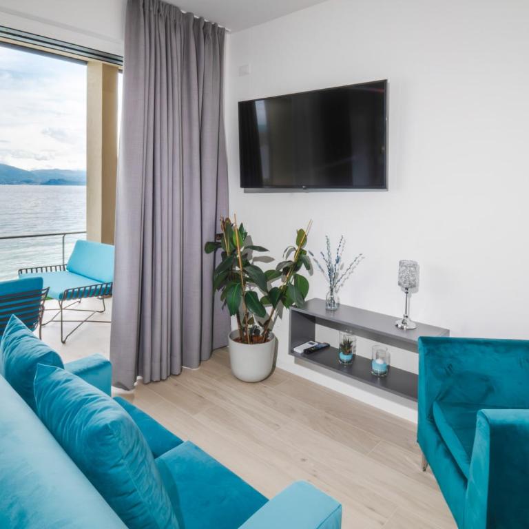 Club del Sole Desenzano Boutique Resort - Two-Bedroom Apartment - Lakefront - 5