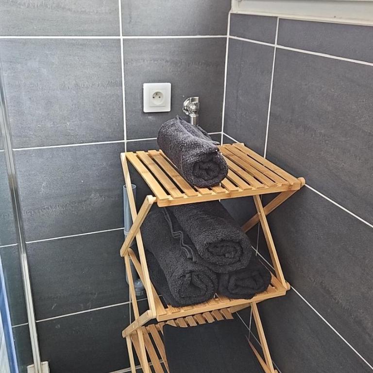 Cozy studio 3 min walk to train station - One-Bedroom Apartment - 4