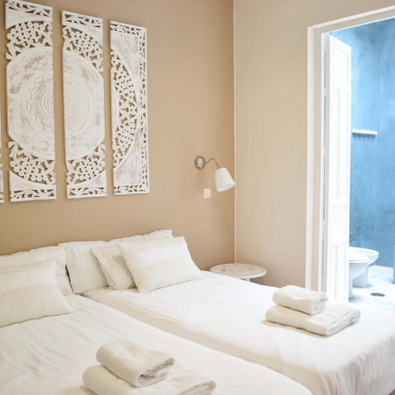 Casas y Patios de Sevilla - Apartamento de 2 dormitorios con 2 baños - 2