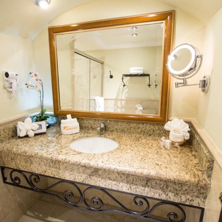 Hotel Ticuán - Junior Suite - 1