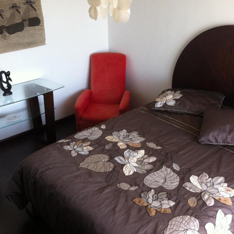 B&B Oui Madame - Queen Room with Balcony - 3