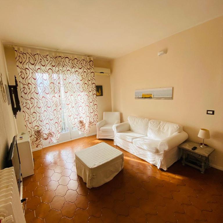 Casa Margherita 2, con box x auto e bike - Appartamento con 3 Camere da Letto - 9