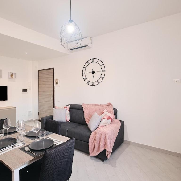 5 FCO Modern & Spacious, Free Parking - Appartamento con 1 Camera da Letto - 17