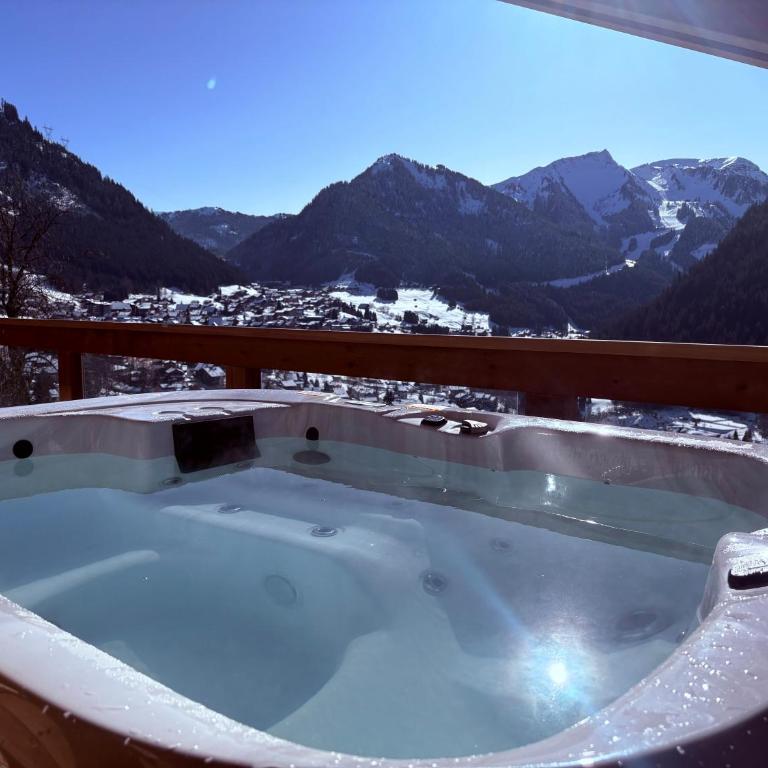 Chalet Mitoyen LA SAPINETTE - Bo Immobilier -Châtel Multipass 2026 Activités en Été offert par votre hôte - Chalet - 36