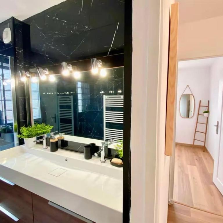 Le Point Virgule - Parking Privé - Clim - Appartement 2 Chambres - 15