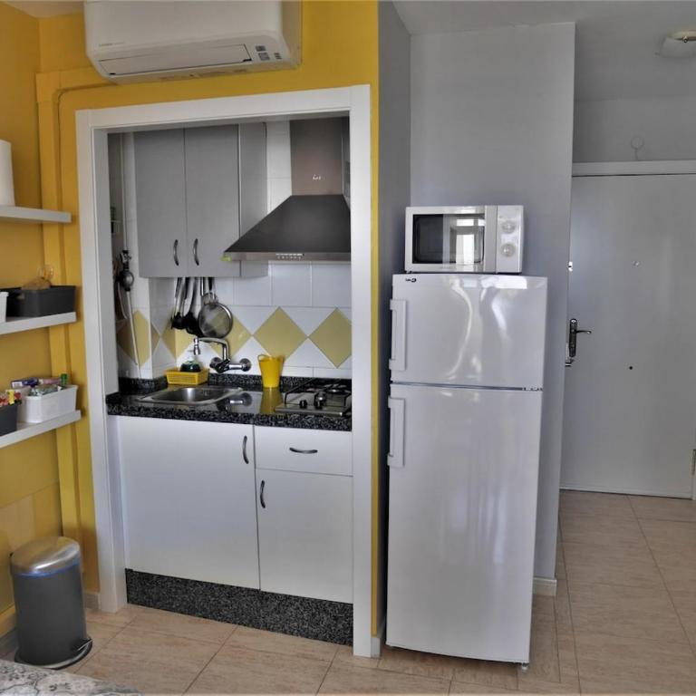 Bonito Estudio vistas al mar Zona Puerto Marina - Apartment with View - 3