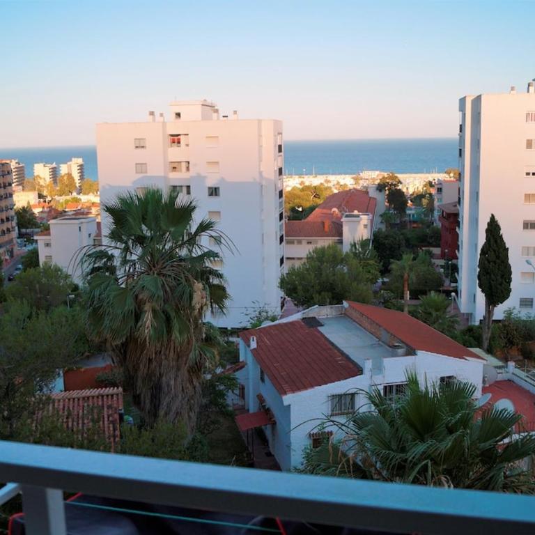 Bonito Estudio vistas al mar Zona Puerto Marina - Apartment with View - 8