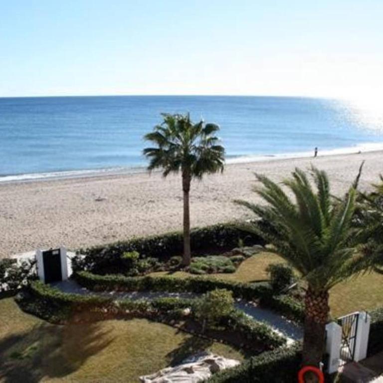 Primera línea de playa La Cala de Mijas - Apartamento de 3 dormitorios con vistas al mar - 4