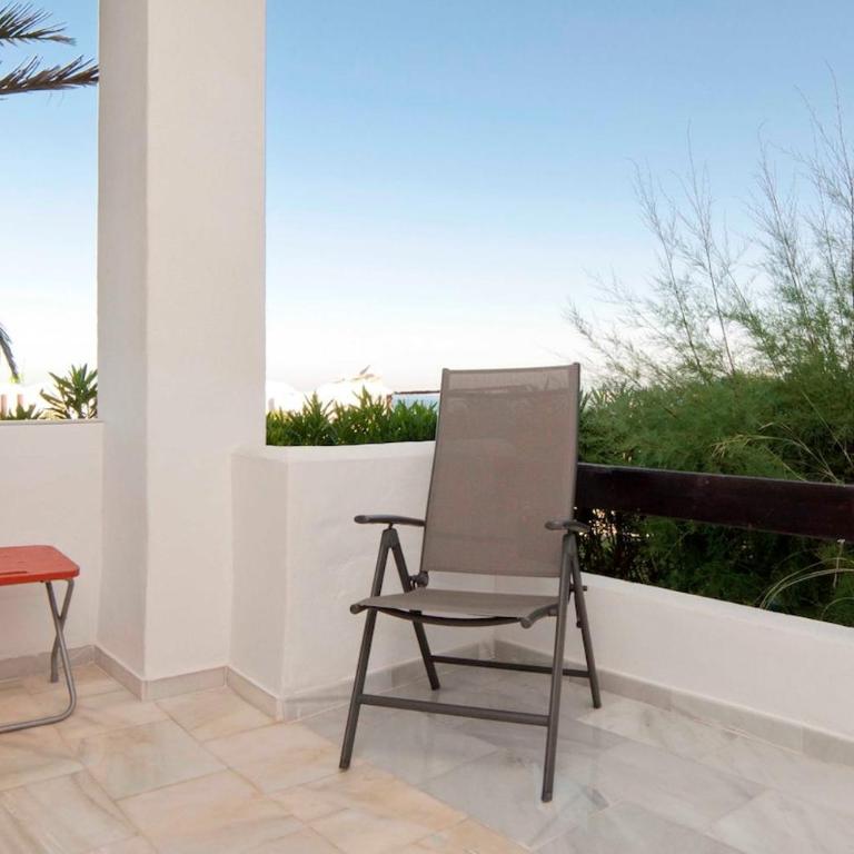 Primera línea de playa La Cala de Mijas - Apartamento de 3 dormitorios con vistas al mar - 13