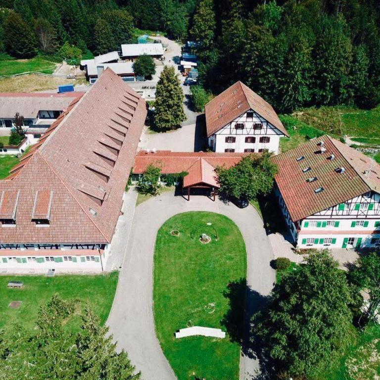 Hofgut FeWo & Spa - Apartment mit 2 Schlafzimmern - 1