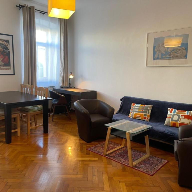 Mi Casa - One-Bedroom Apartment - 1