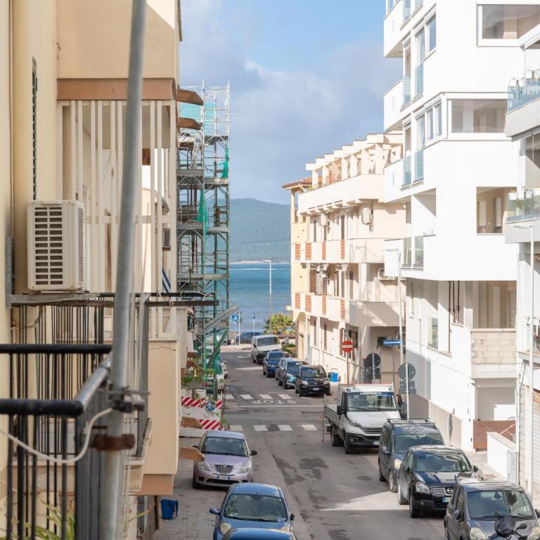 Apartments via Spano - Appartamento con 2 Camere da Letto e Balcone - 26