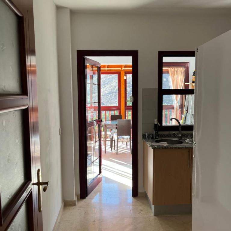 Apartamento-Casa buena vista - Two-Bedroom Apartment with Terrace - 8