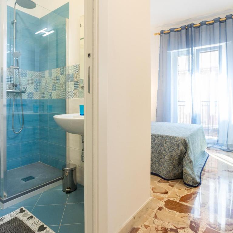 Il gabbiano a Ballarò - Double Room with Balcony - 6