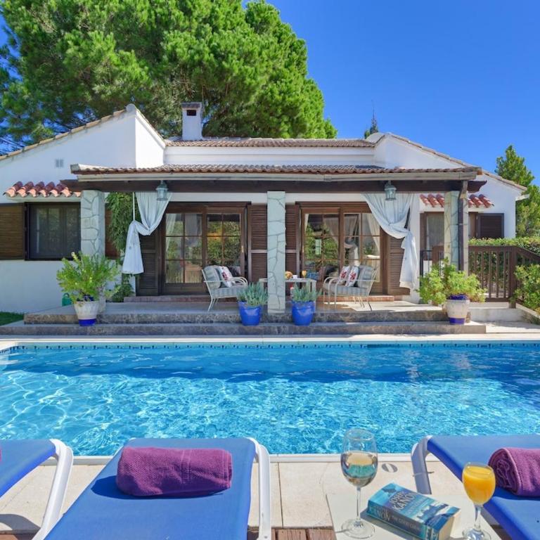 Casa Cumbre - 3 Bedroom Holiday Villa - Villa de 3 dormitorios - 1