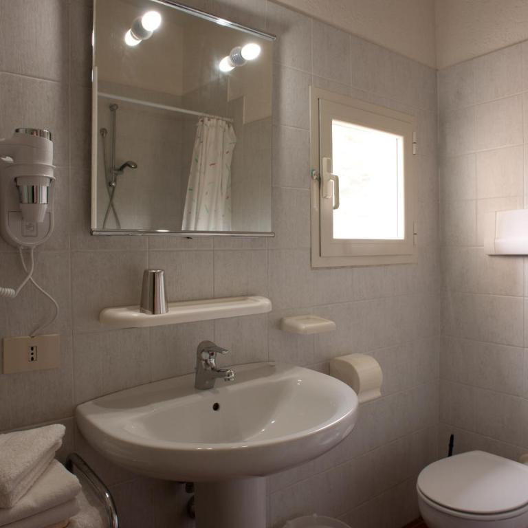 Le Residenze dei Mandorli - Appartamenti immersi nel verde della macchia mediterranea a Orosei - Casa con 2 Camere da Letto - 5