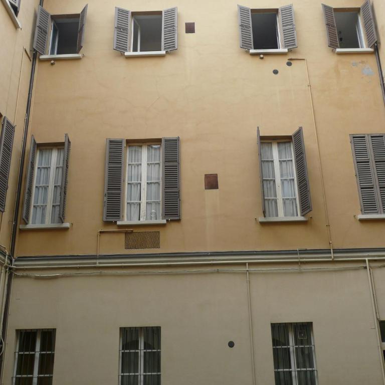 Heart of Parma - Appartamento con 2 Camere da Letto - 26