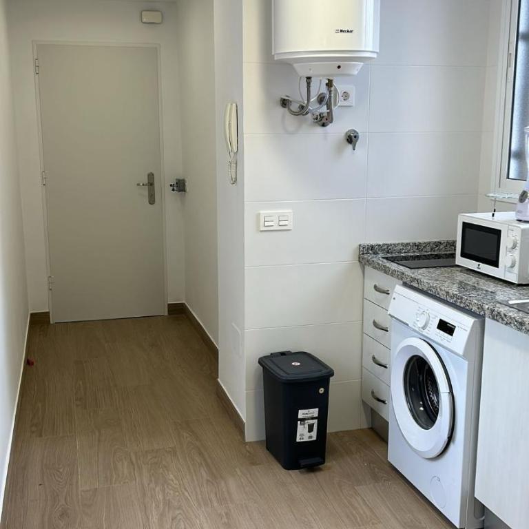 Cozy Bright Apartment in Malaga - Apartamento de 1 dormitorio - 8