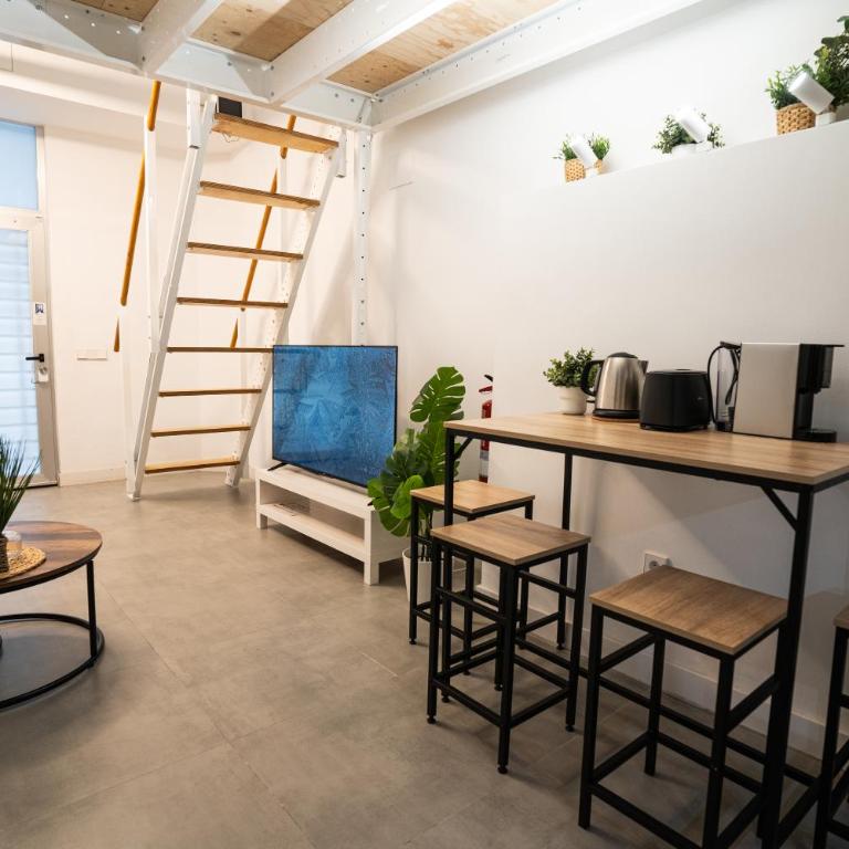 Loft a 10 min del centro histórico de madrid A - One-Bedroom Apartment - 2