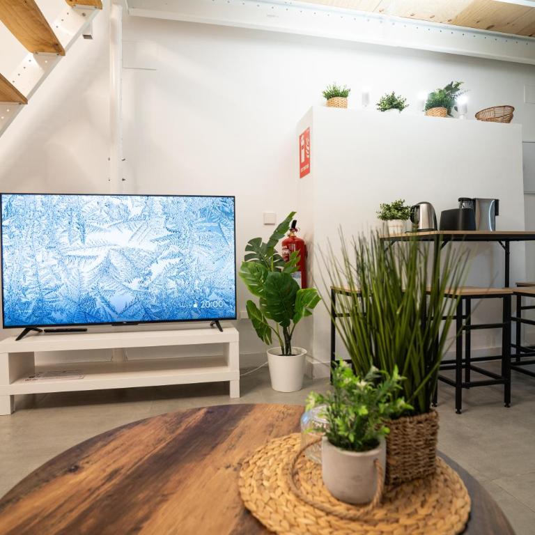 Loft a 10 min del centro histórico de madrid A - One-Bedroom Apartment - 1
