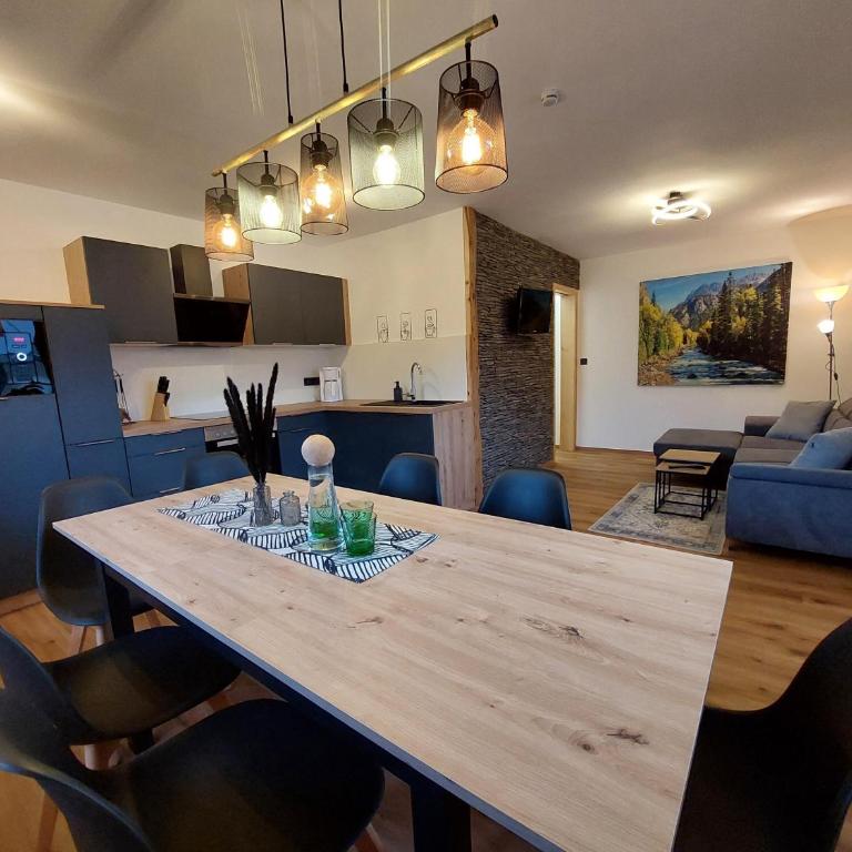 Ferienwohnung Tommarlhof - Apartment mit 2 Schlafzimmern und Dusche - 1
