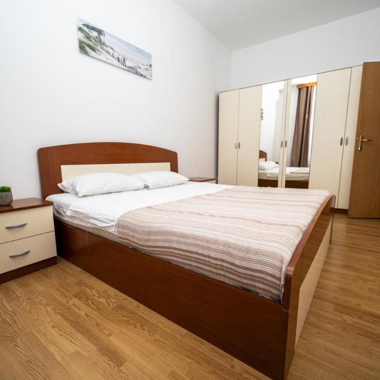 Downtown Studio Apartment - Apartman sa 1 Spavaćom Sobom - 6