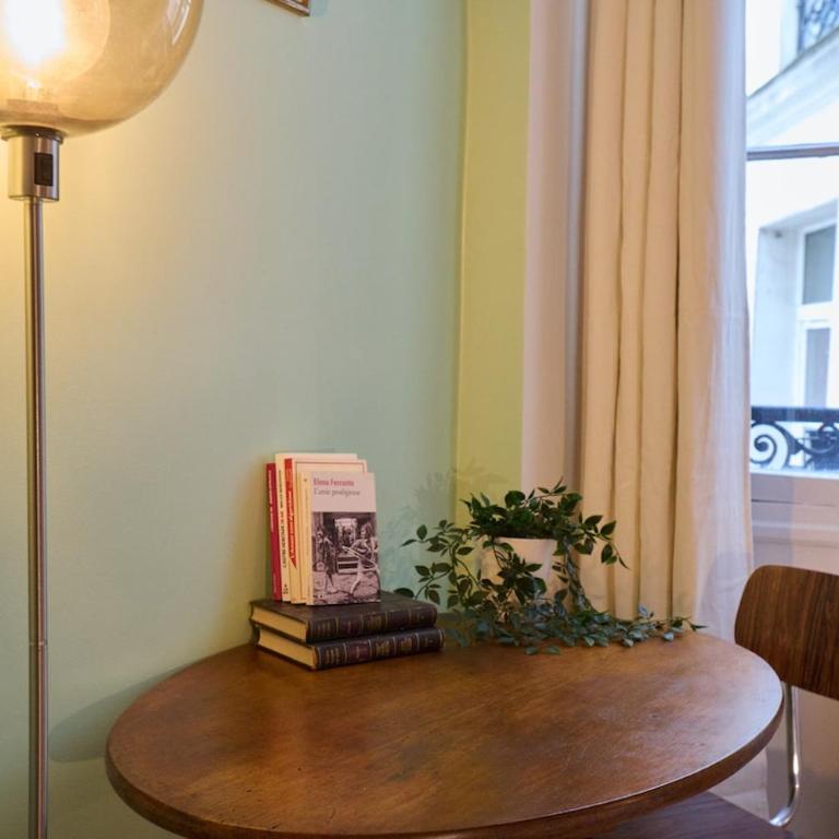 Geranimus Picasso Heart of Paris - One-Bedroom Apartment - 8