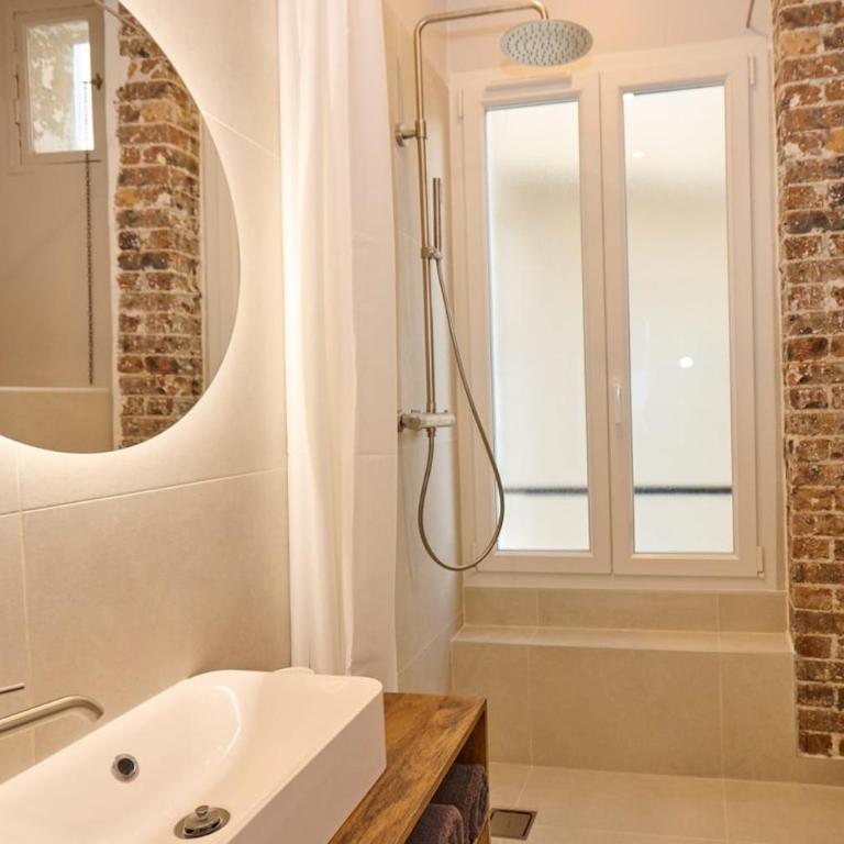 Geranimus Picasso Heart of Paris - One-Bedroom Apartment - 12