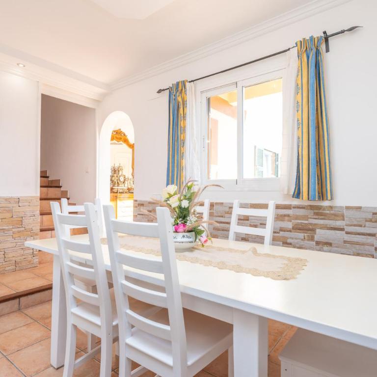 Casa Marcos - Three-Bedroom Villa - 12