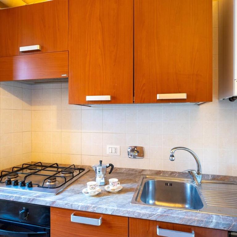 -Zia Anna-Apartment in the Heart of Sanremo - Appartamento con 2 Camere da Letto - 13