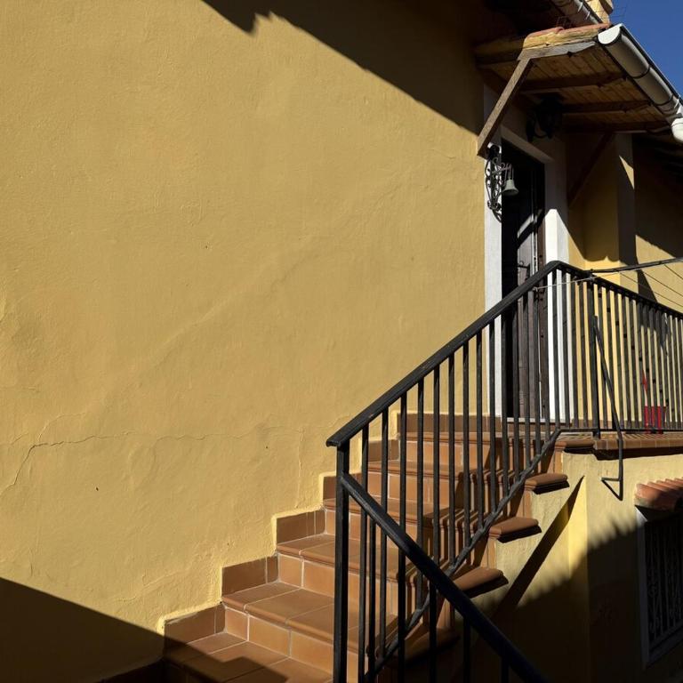 HOST4U - Vista Meravigliosa su Imperia - The Piano Apartment - Appartamento con 2 Camere da Letto - 4