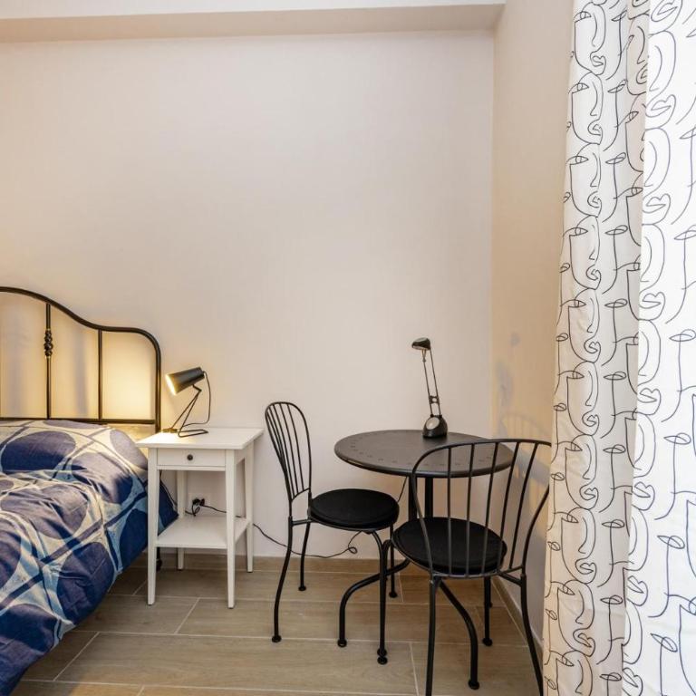 La Dimora di Margot - One-Bedroom House - 17
