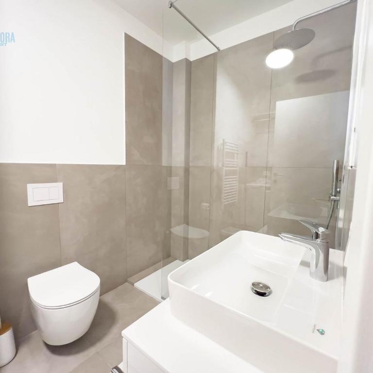 Blue Life 1b Tirabora Short Rent, con parcheggio privato - Appartamento con 2 Camere da Letto - 11