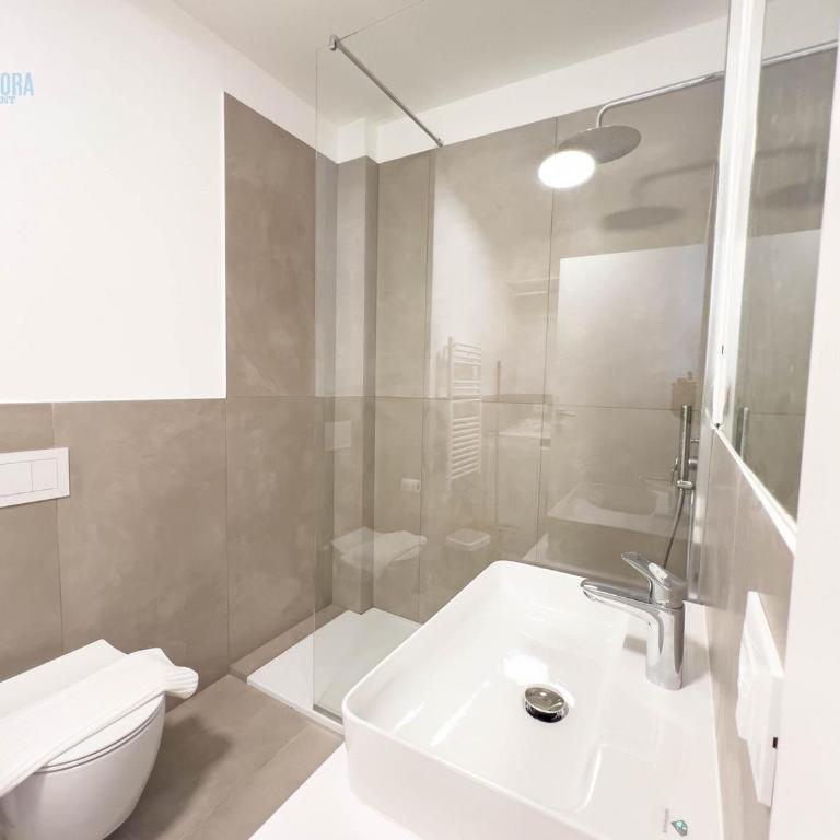 Blue Life 1b Tirabora Short Rent, con parcheggio privato - Appartamento con 2 Camere da Letto - 16