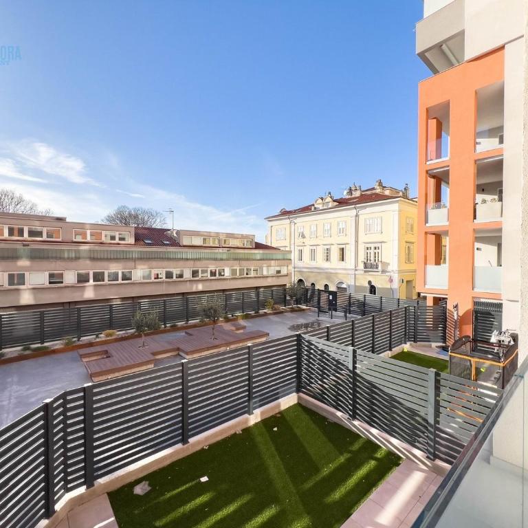 Blue Life 1b Tirabora Short Rent, con parcheggio privato - Appartamento con 2 Camere da Letto - 25