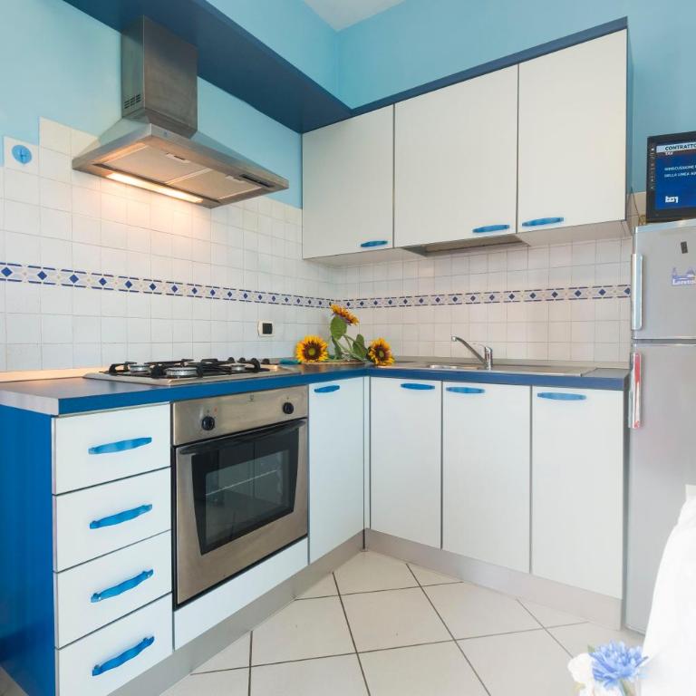 254 - Appartamento trilocale al 1 piano a Marcelli terrazzo vista mare, climatizzato SPIAGGIA INCLUSA - Appartamento con 2 Camere da Letto - 8