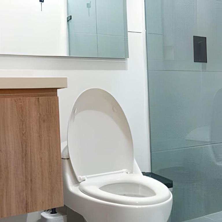 Edificio Manzanres - Central Cerca al Poblado - Zona Tranquila - Apartamento Estudio - 15