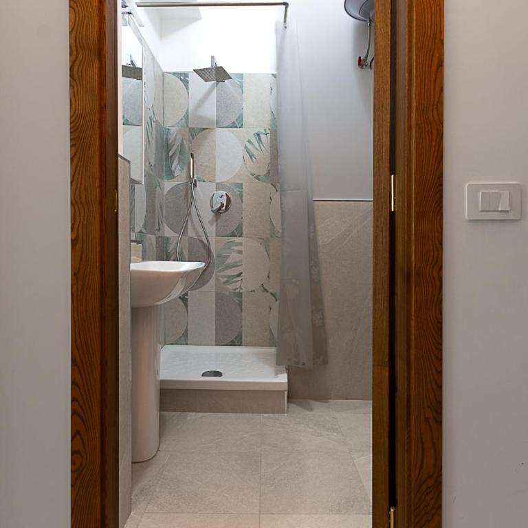 Vatican Cipro Guest House - Camera Deluxe (2 Adulti + 1 Bambino) - 9