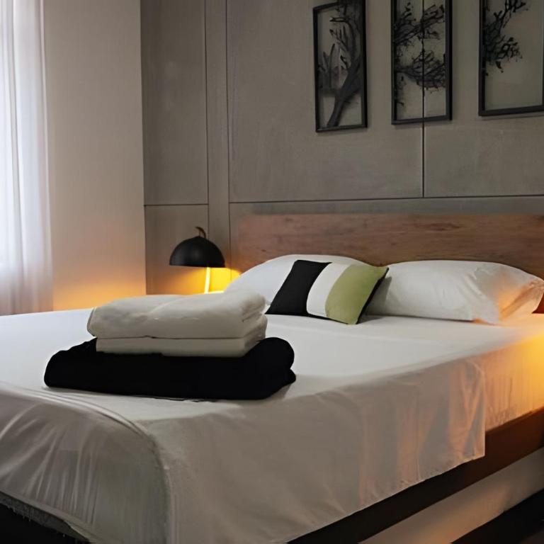Edificio Manzanres - Central Cerca al Poblado - Zona Tranquila - Apartamento Superior - 25