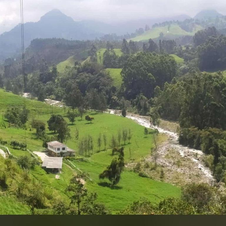 Alojamiento con vista al río y paisajes hermosos - Villa de 2 dormitorios - 16