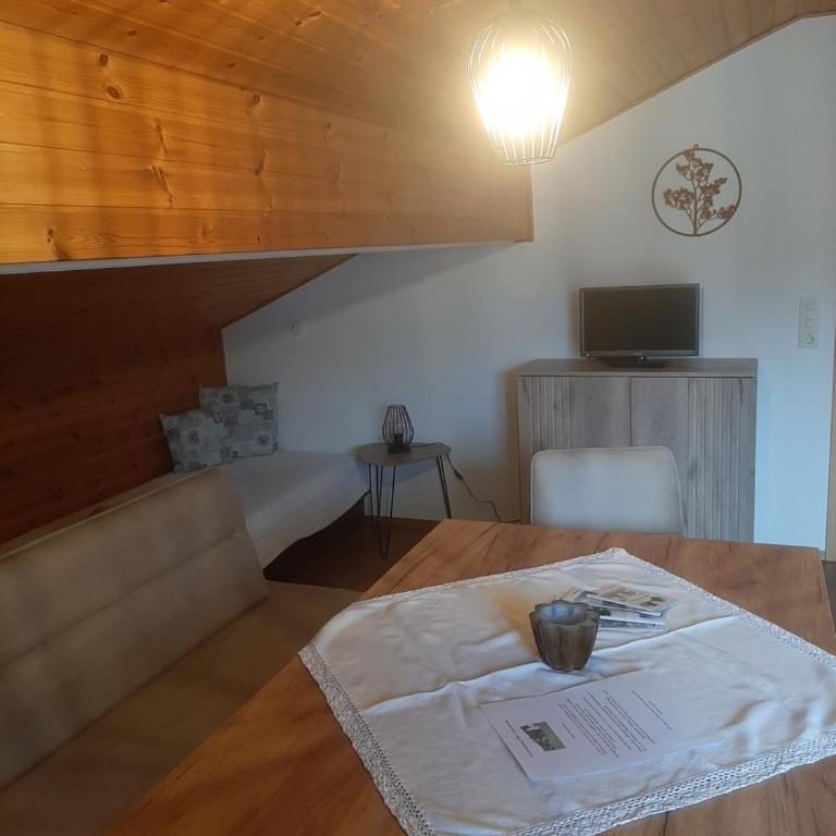 Haus Sorgschrofen - Studio mit Balkon - 7