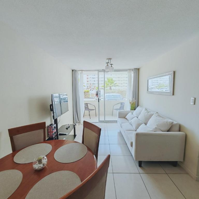 Depto A pasos de la playa-piscina-parking-lavadora-wifi-camas premiun-5pers - Apartamento de 3 dormitorios - 2