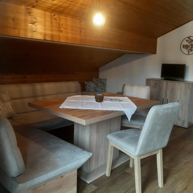Haus Sorgschrofen - Studio mit Bergblick - 5