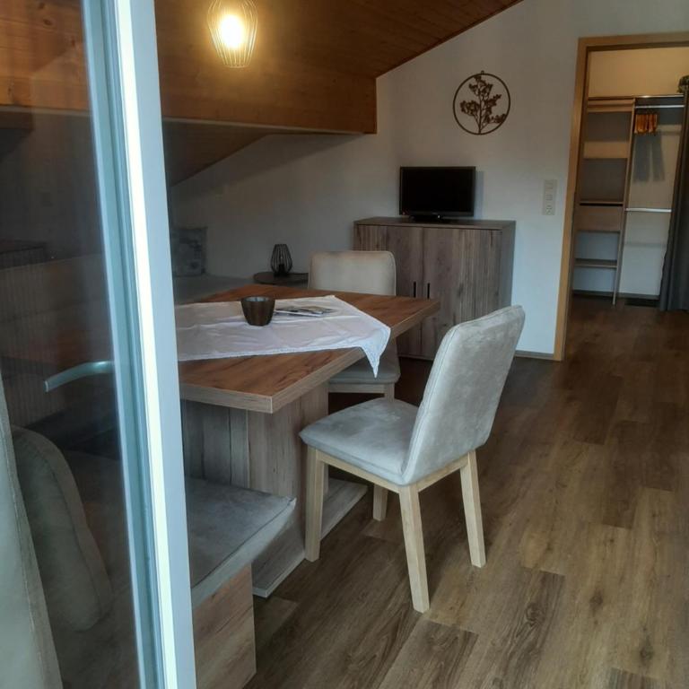 Haus Sorgschrofen - Studio mit Bergblick - 7